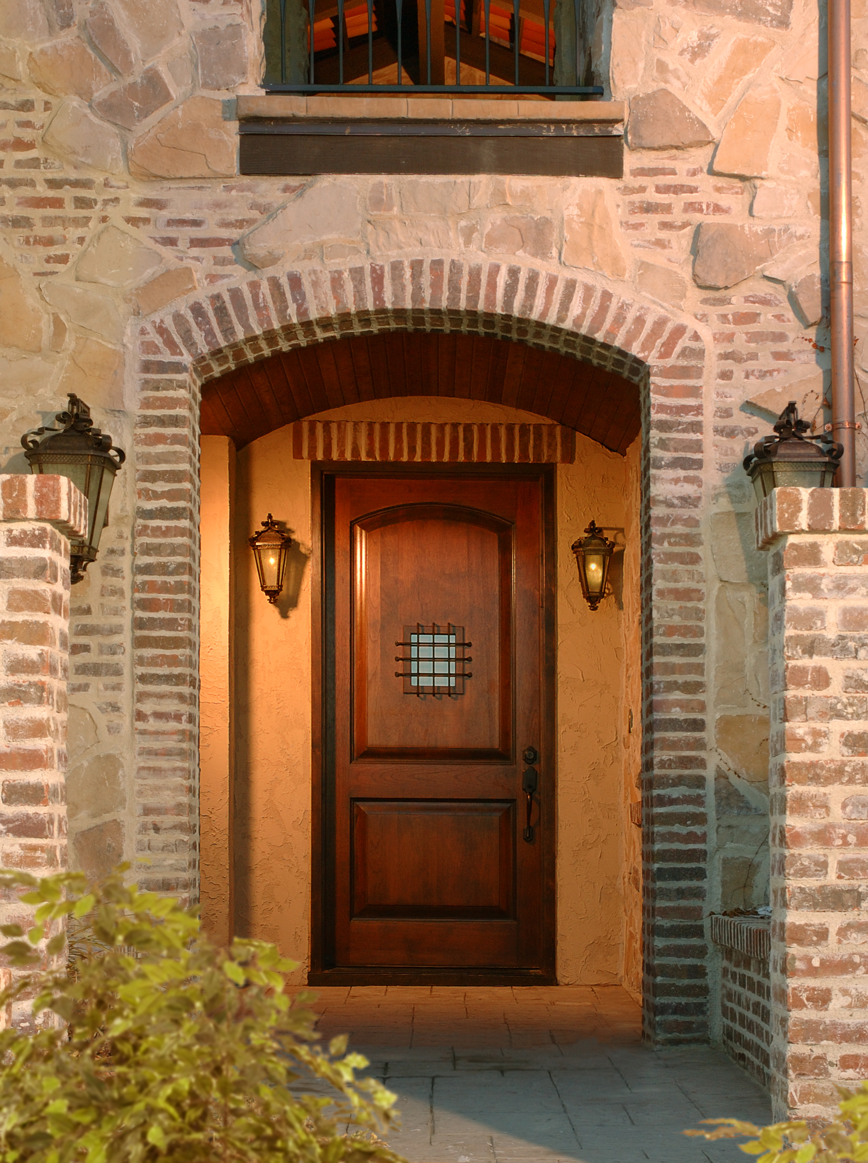 Exterior Cedar Spanish Pin Knot Door with Speakeasy and Iron Grille - TF-0200-D008